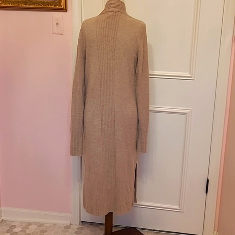 NWOT BAREFOOT DREAMS tan cozychic lite duster - Picture 5 of 10